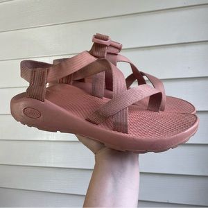 Women’s Chaco Z/1 Classic Chromatic Sandal Color Aragon Pink Size 9